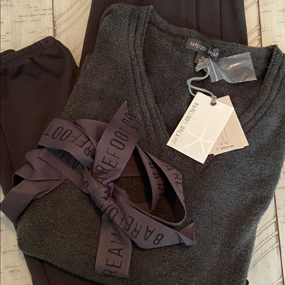 Barefoot Dreams 2 Piece Set CozyChic Lite V Neck Sweater Pant Jogger Dk Gray S